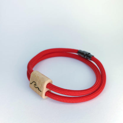 Wave Symbol Paracord Bracelet: Wooden Wave Ornament & Magnetic Lock